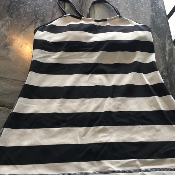 Lulu lemon tank - Picture 1 of 1